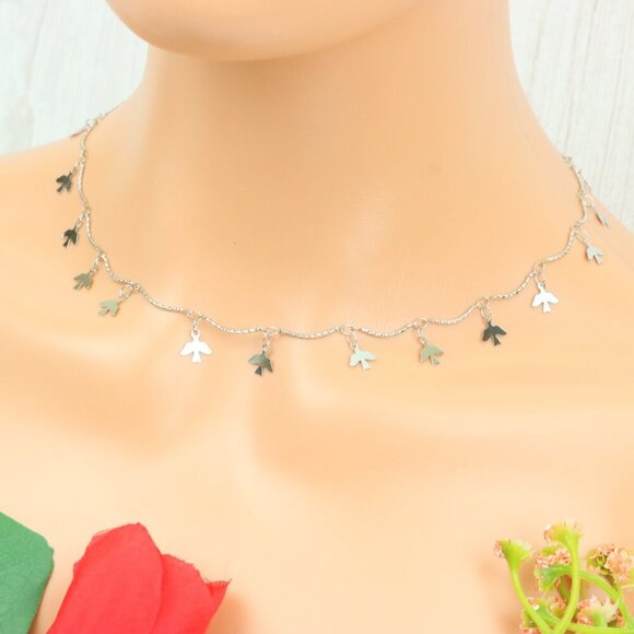 "Minimalist & Elegant Necklace Chain – Perfect for Women & Girls | UNVRC1030 - Picture 7 of 10